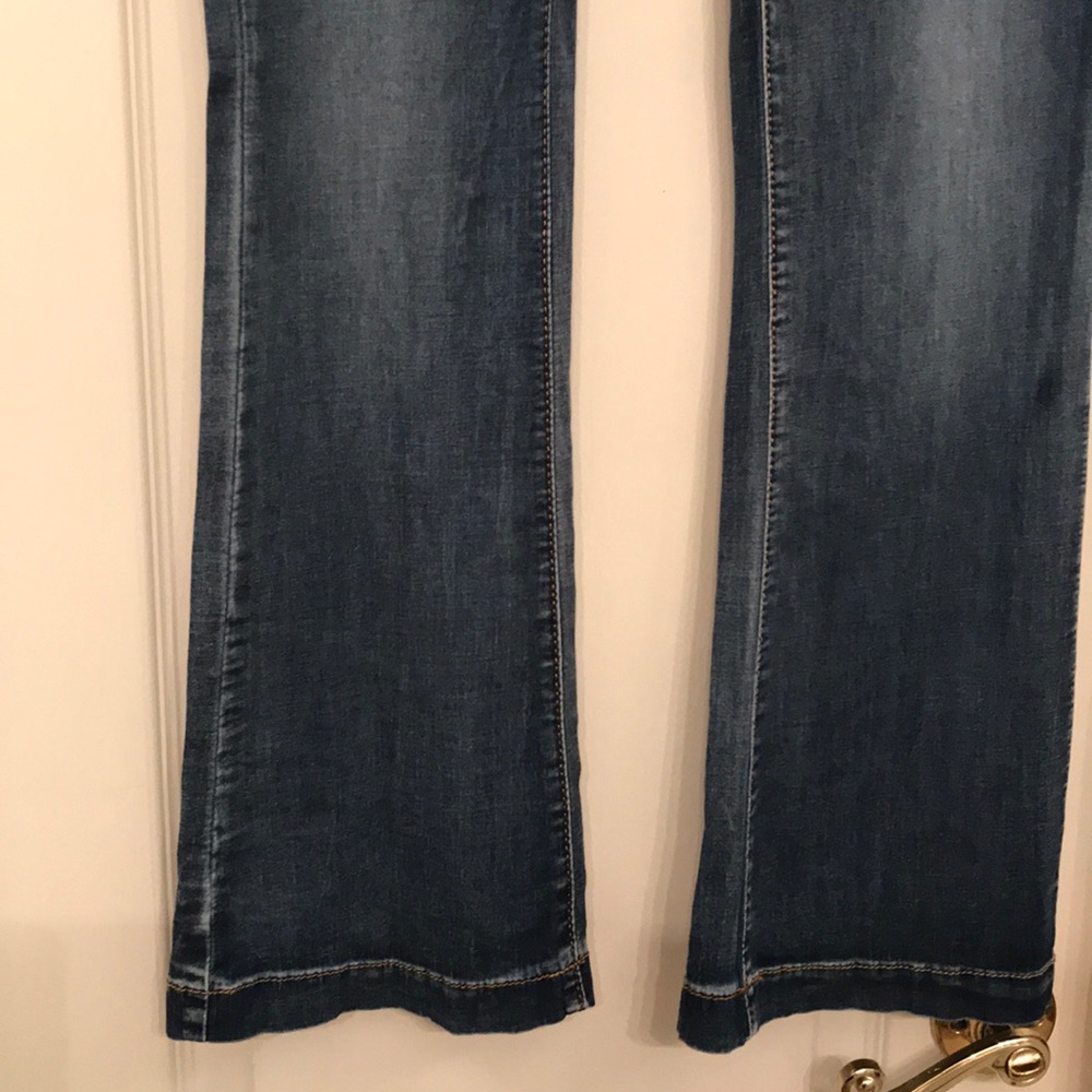 Blue Flare Jeans NWOT - Picture 3 of 5